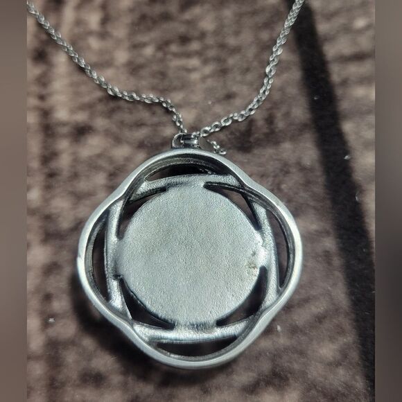 Abalone Shell and White Austrian Crystal Curvy Round Pendant Necklace - Picture 13 of 13